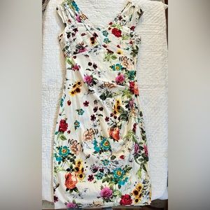 Boutique Cream Floral Midi Pencil dress